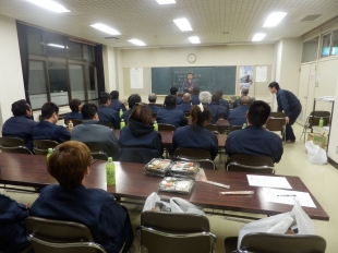 画像：4/5平成26年度4月度社内安全会議開催2