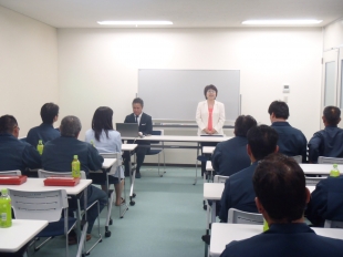 画像：5/16社内安全会議開催(和顔施コミュニケション)セミナー2