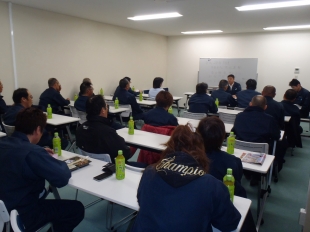 画像：3/5社内安全会議開催（芳賀俊一講師）1