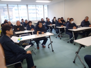 画像：平成28年12月度社内安全会議3