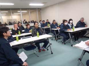 画像：平成29年4月度社内安全会議1