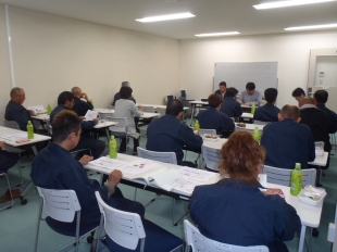 画像：平成29年5月度社内安全会議開催1