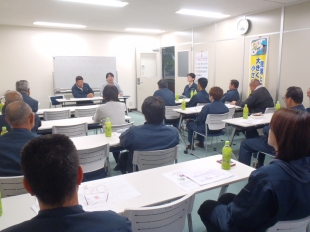 画像：平成29年5月度社内安全会議開催2