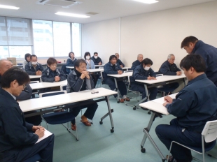 画像：平成30年1月度社内安全会議開催3