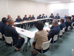 画像：平成30年７月社内安全会議　タイヤ交換講習1